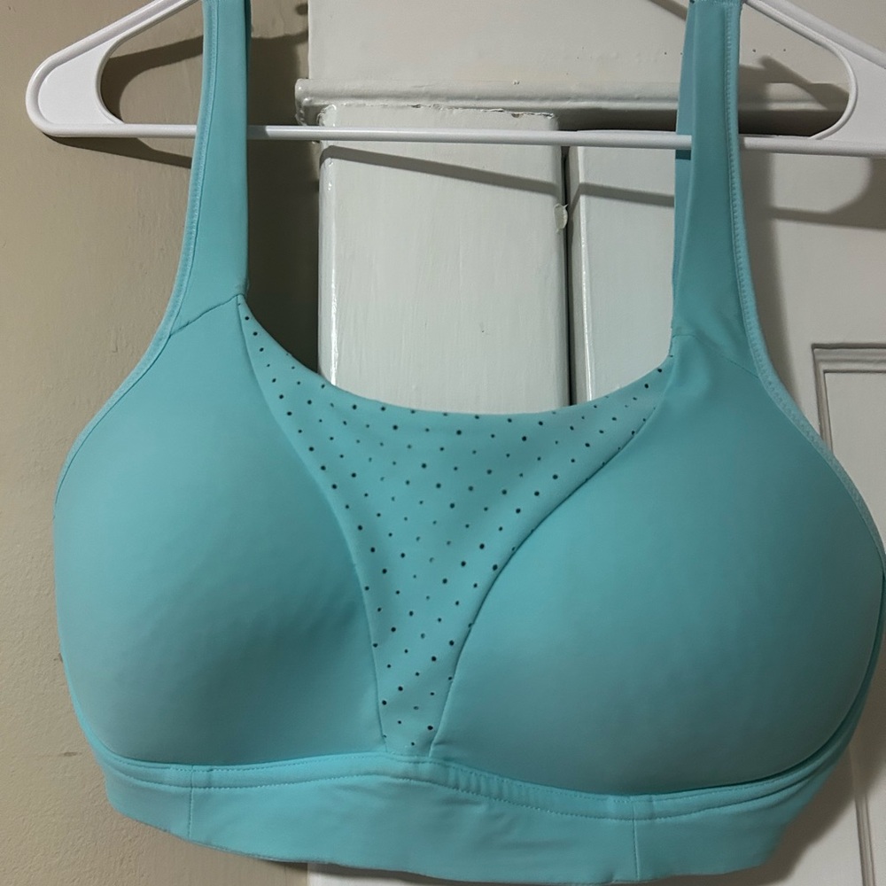 Lululemon Athletica Aqua Sports Bra